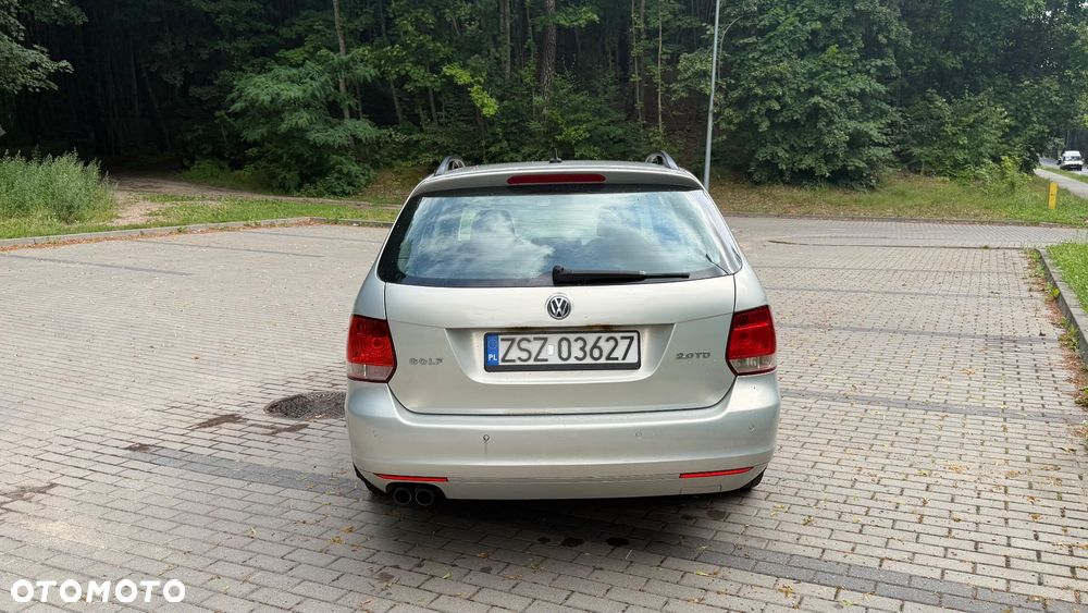 Volkswagen Golf 2.0 TDI Comfortline - 4