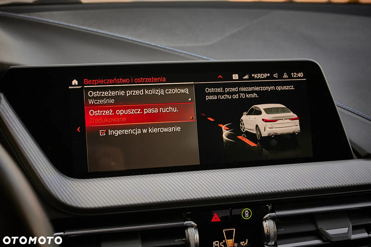 BMW Seria 2 220i M Sport - 38