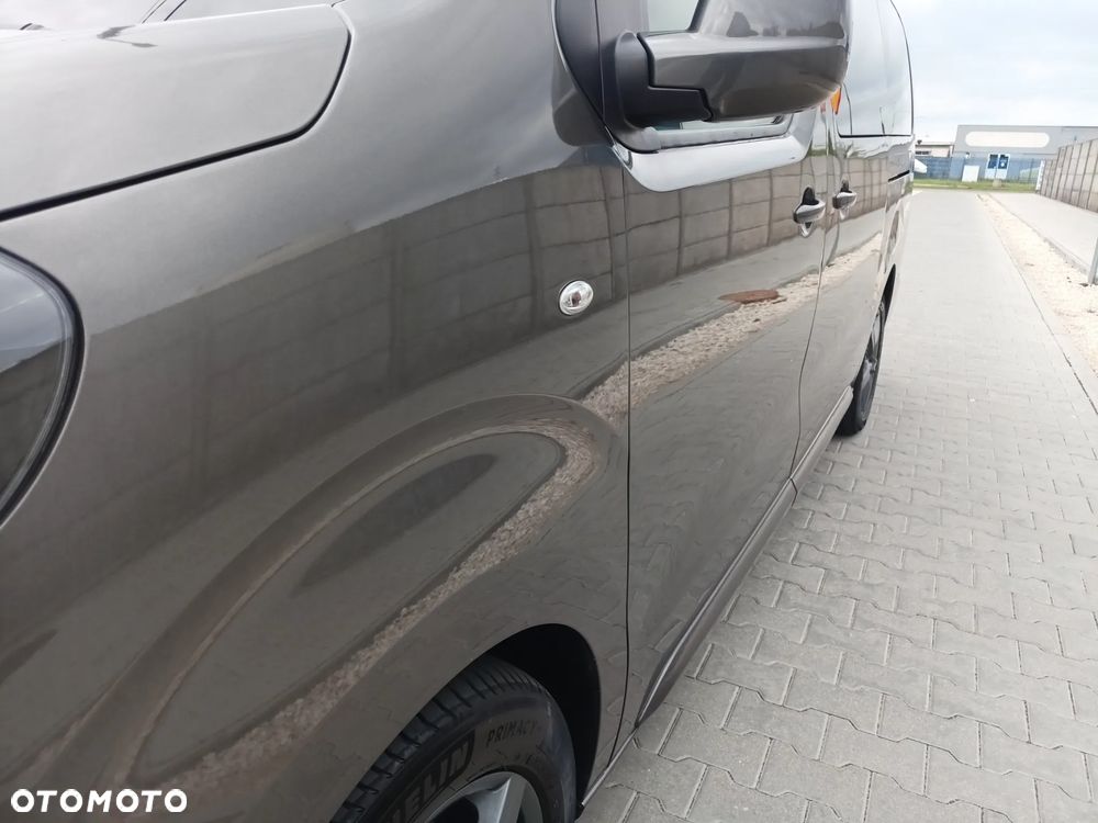Peugeot Traveller 2.0 BlueHDi Long Business Vip - 4