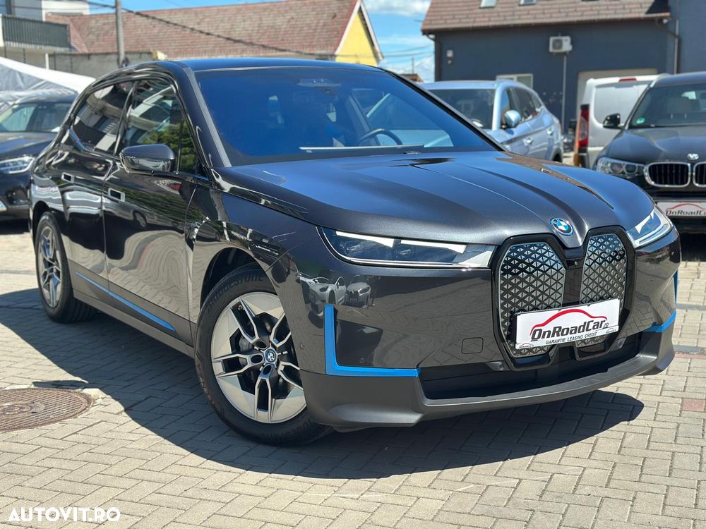 BMW iX xDrive40 - 4