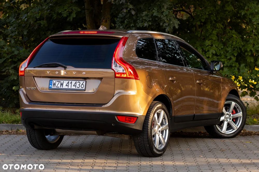 Volvo XC 60 DRIVe Momentum - 15