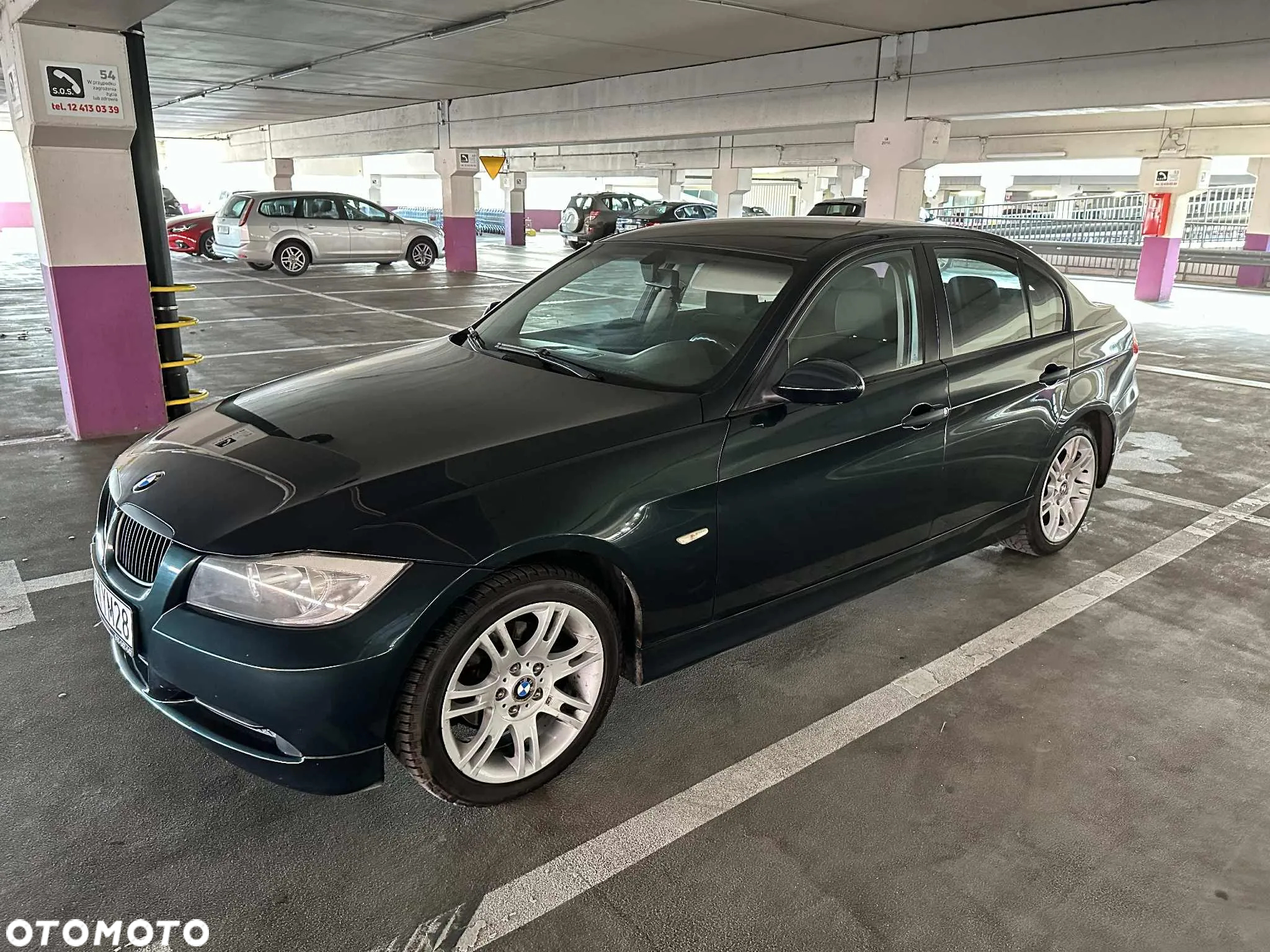 BMW Seria 3 318i - 3