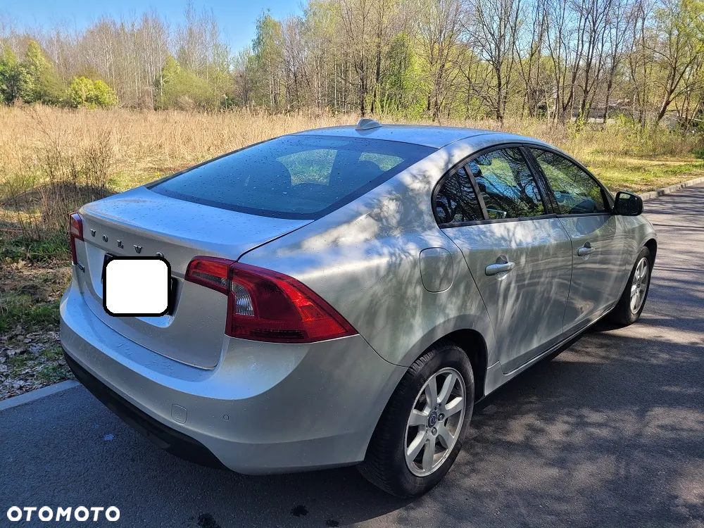 Volvo S60 DRIVe Kinetic - 6