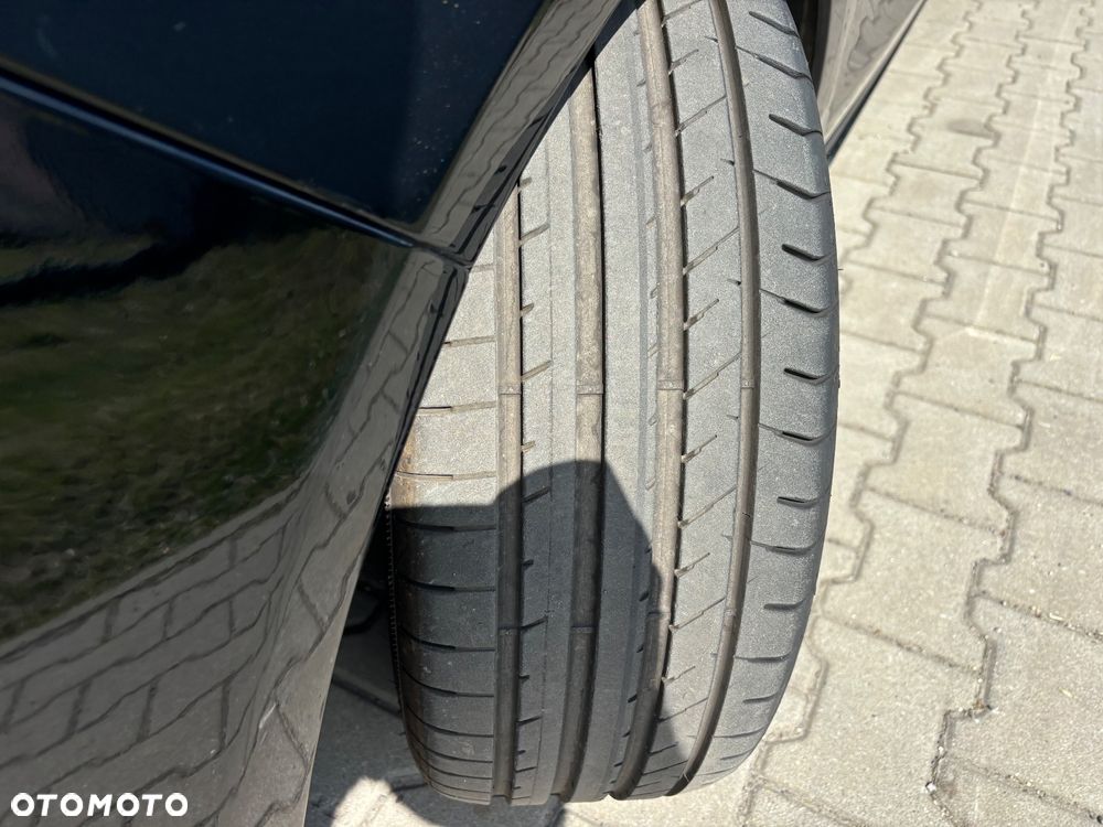 Mercedes-Benz CLA 220 CDI 7G-DCT AMG Line - 10