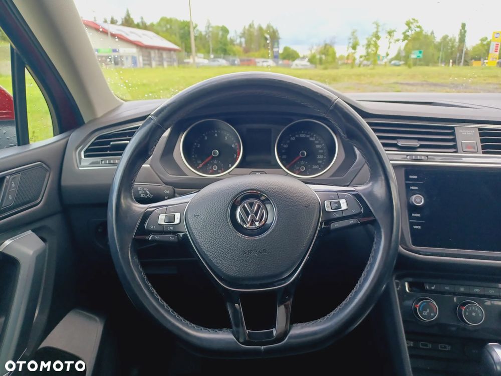 Volkswagen Tiguan - 14