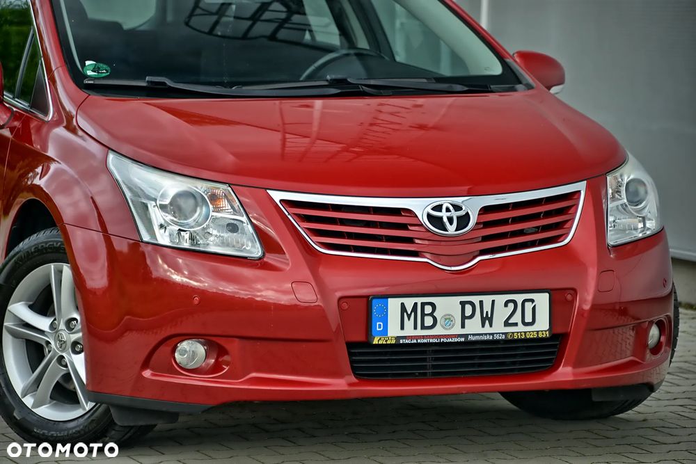 Toyota Avensis 1.8 Premium EU5 MS - 10