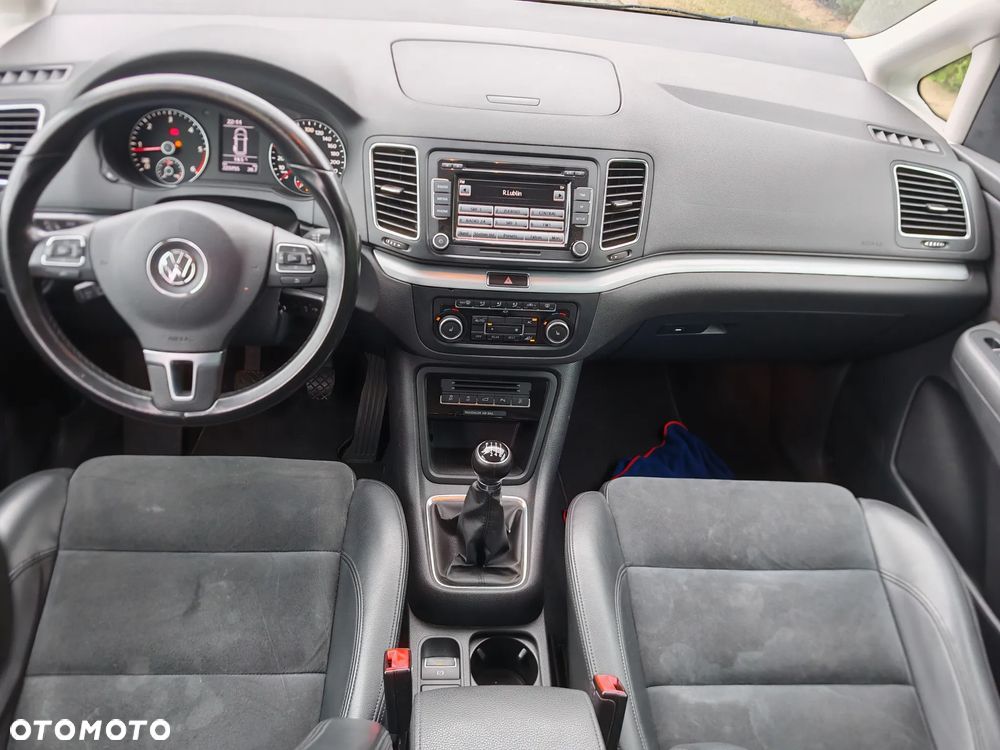 Volkswagen Sharan 2.0 TDI 4Mot Highline - 17