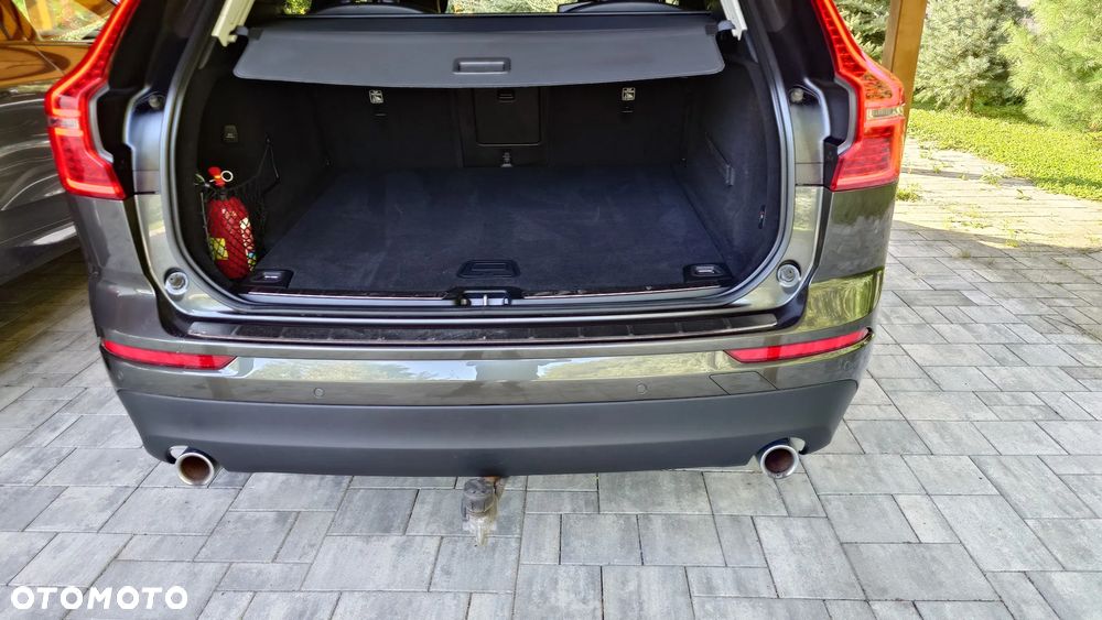 Volvo XC 60 D4 AWD Momentum - 21