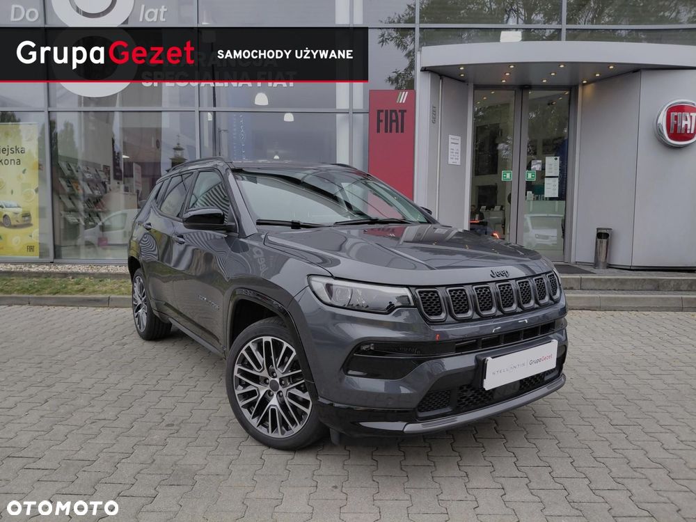 Jeep Compass - 1