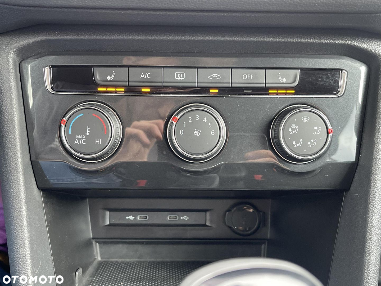 Volkswagen Tiguan - 19