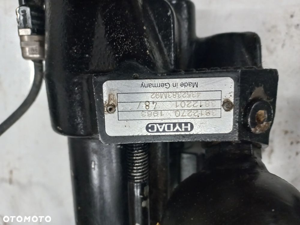 Siłownik amortyzacji ACW021162A,amortyzator zawieszenia 4356793M91,4352383M92,Massey Ferguson,hydroamortyzacja - 6
