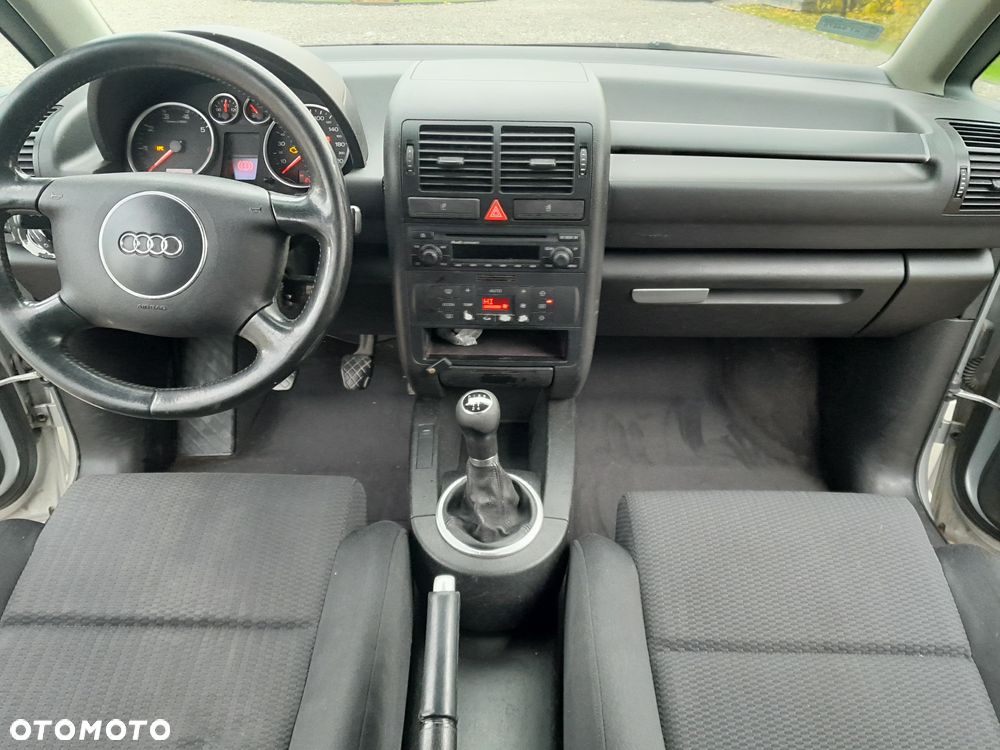 Audi A2 1.4 - 9