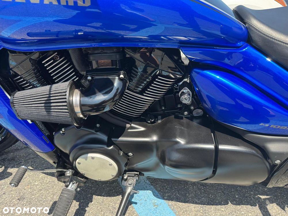 Suzuki Boulevard - 9