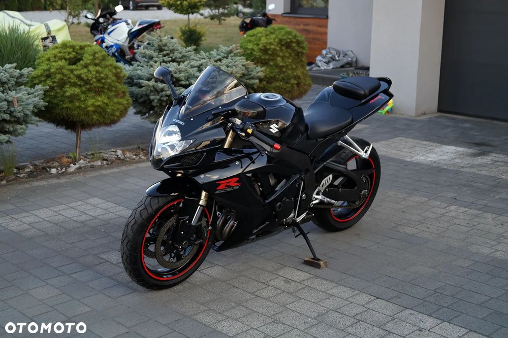 Suzuki GSX-R - 3