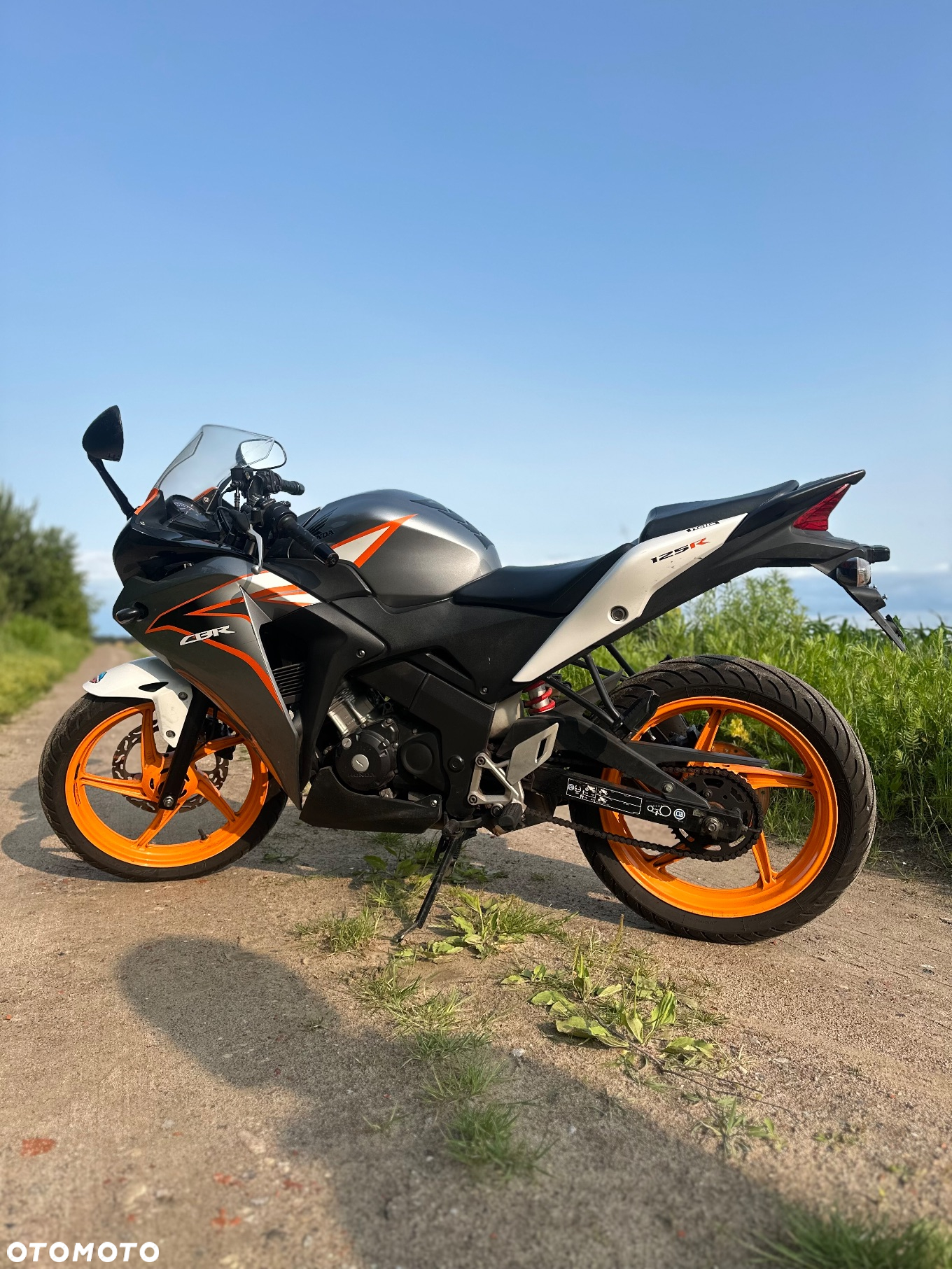 Honda CBR - 6