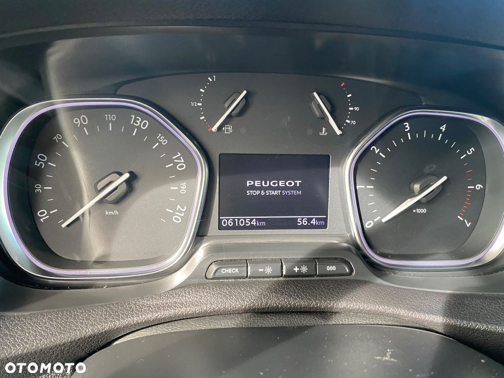 Peugeot Expert - 8