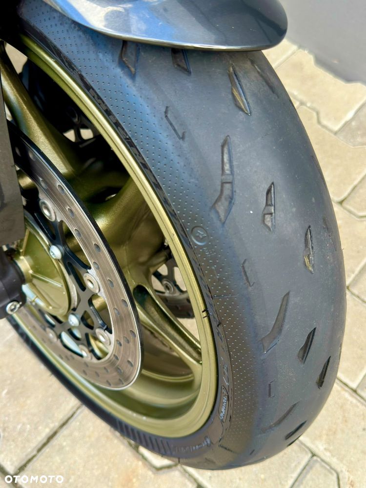 Yamaha FZ - 7