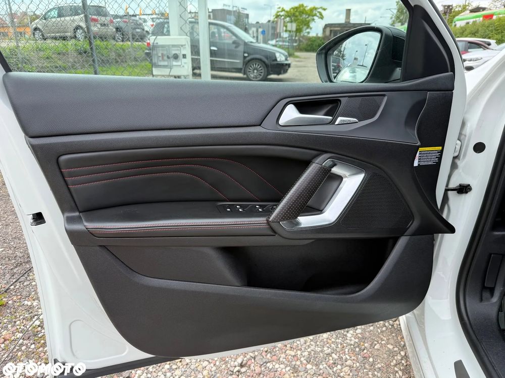 Peugeot 308 - 18