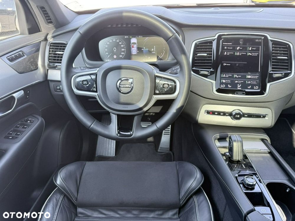 Volvo XC 90 T8 AWD Plug-In Hybrid Plus Black Edition 7os - 4