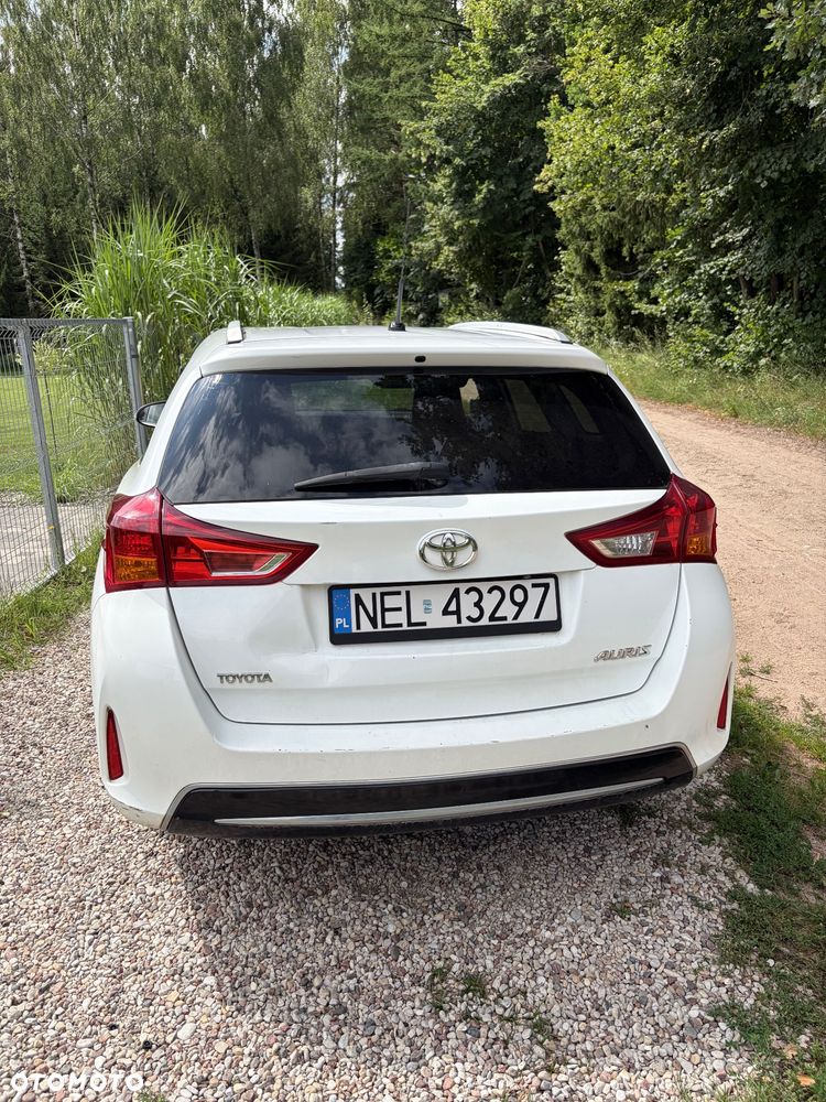 Toyota Auris 2.0 D-4D Dynamic - 3