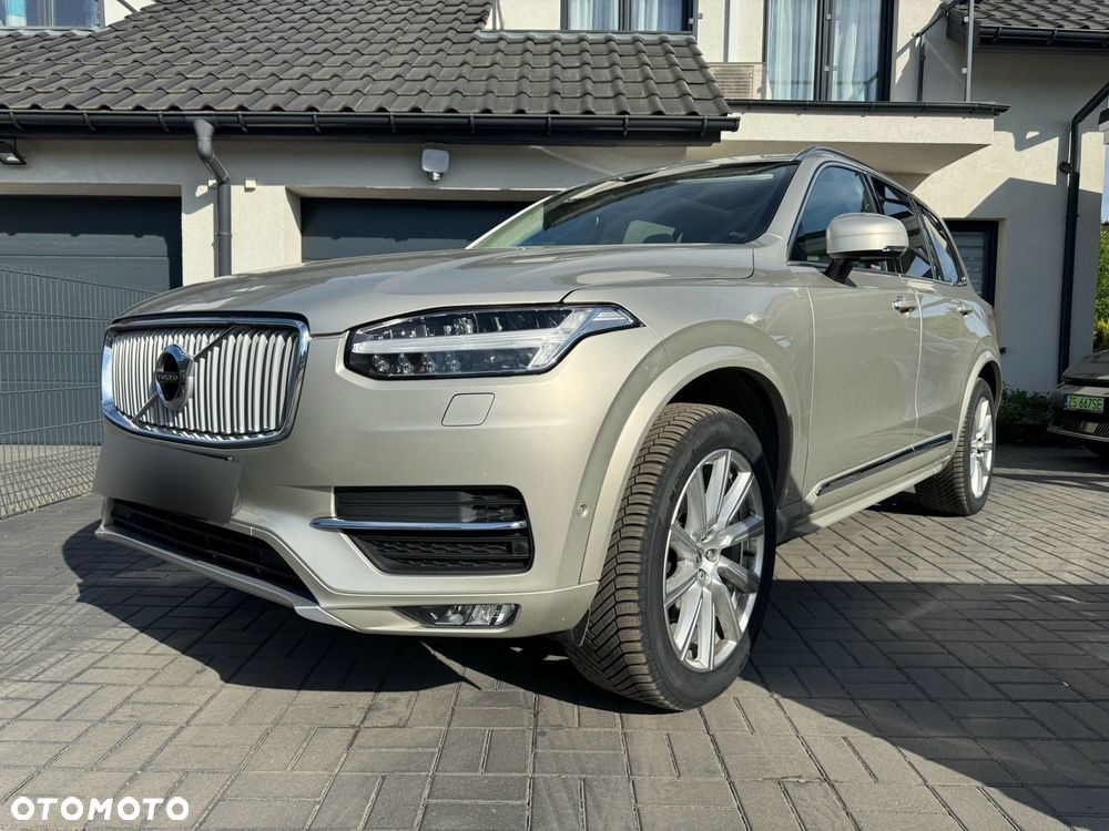 Volvo XC 90 D5 AWD Inscription 7os - 24