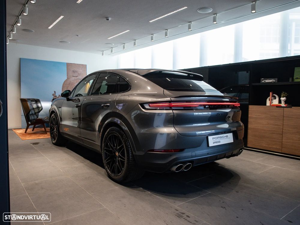 Porsche Cayenne Coupé S E-Hybrid - 10
