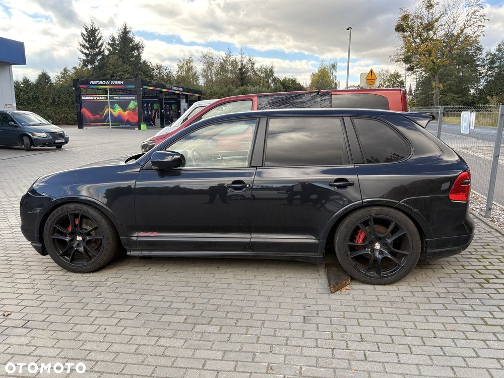 Porsche Cayenne 2008 photo 2