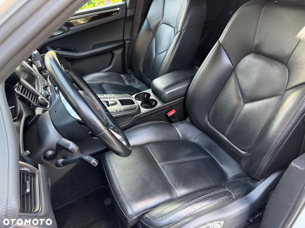 Porsche Macan S Diesel - 29
