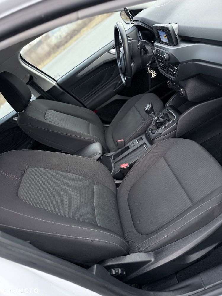 Ford Focus 1.5 EcoBlue Trend - 8