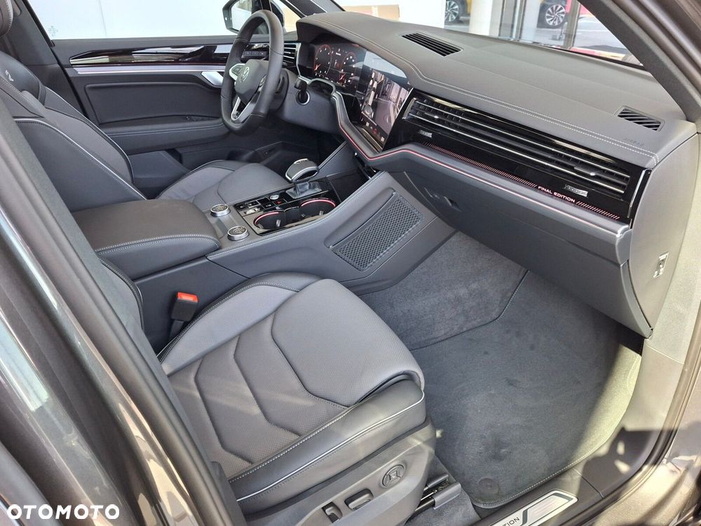 Volkswagen Touareg 3.0 V6 TDI 4Motion R-Line Final Edition - 21