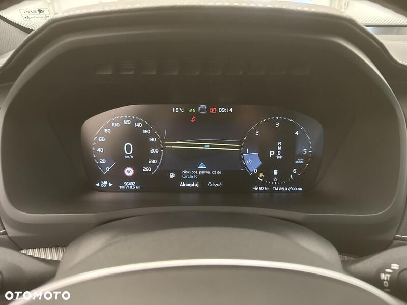 Volvo XC 90 B5 D AWD R-Design 7os - 15