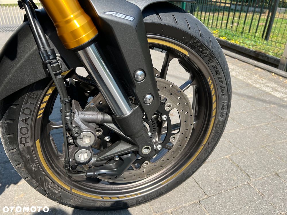 Yamaha Tracer - 12