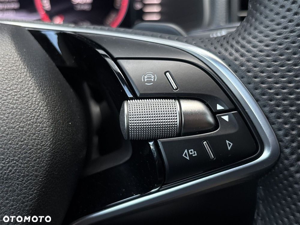 Skoda Karoq 1.5 TSI ACT Sportline DSG - 20