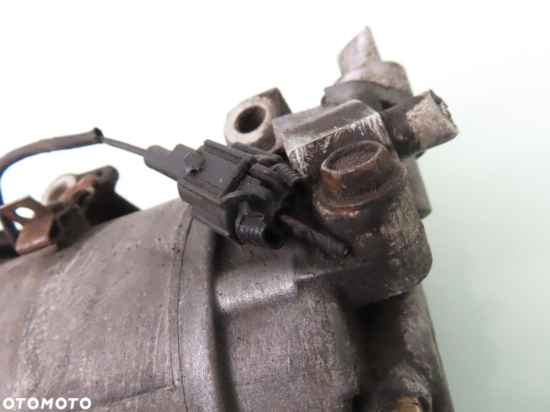 KOMPRESOR KLIMATYZACJI NISSAN ALMERA II N16 1.5 926009F510 - 5