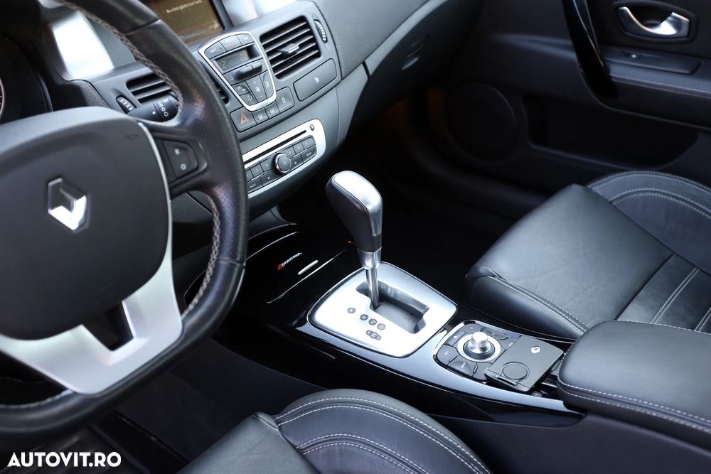 Renault Laguna dCi 175 FAP Aut. GT - 14
