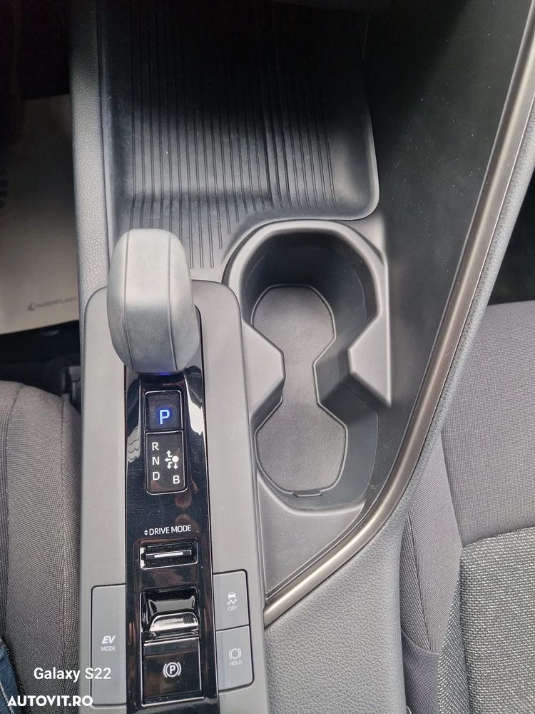 Toyota C-HR 1.8 HEV 140 CP 4x2 CVT Active - 18