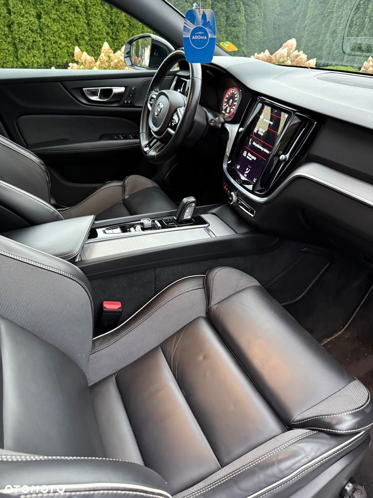 Volvo V60 B3 B Geartronic RDesign - 38