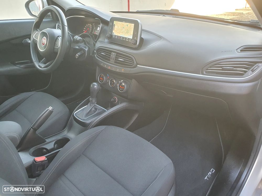 Fiat Tipo Station Wagon 1.6 M-Jet Lounge Tech J17 DCT - 35