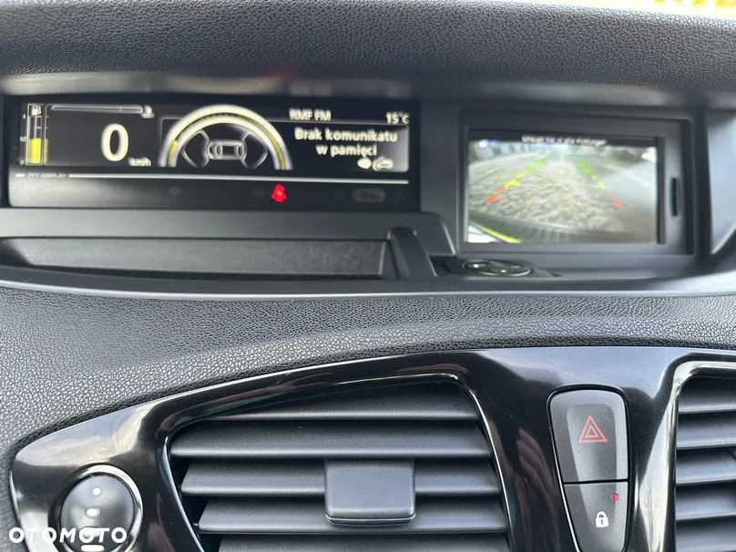 Renault Scenic - 17