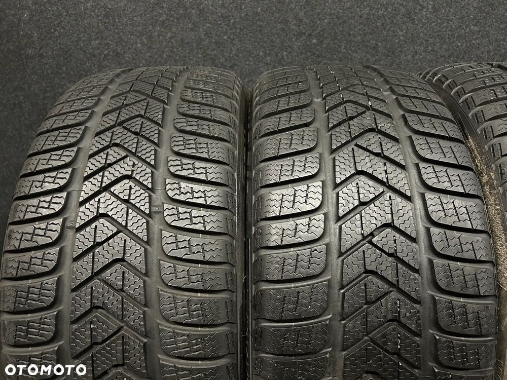 Opony zimowe Pirelli SottoZero 3 245/40/18 97Y 4szt. Jak Nowe! - 2