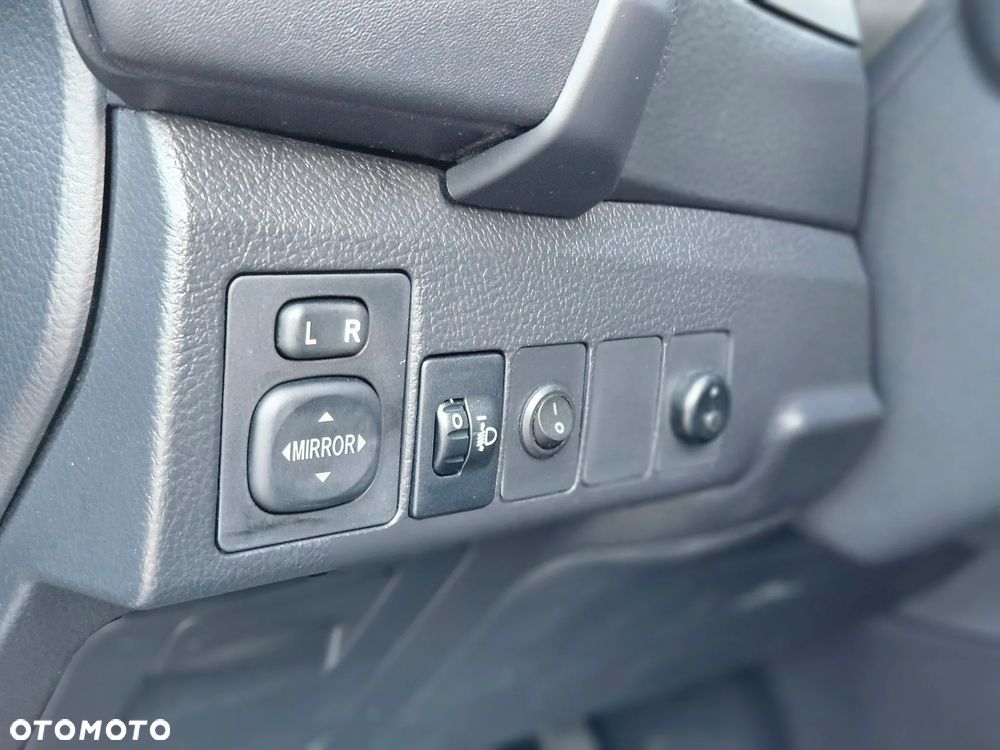 Toyota Auris Hybrid 135 Premium - 28