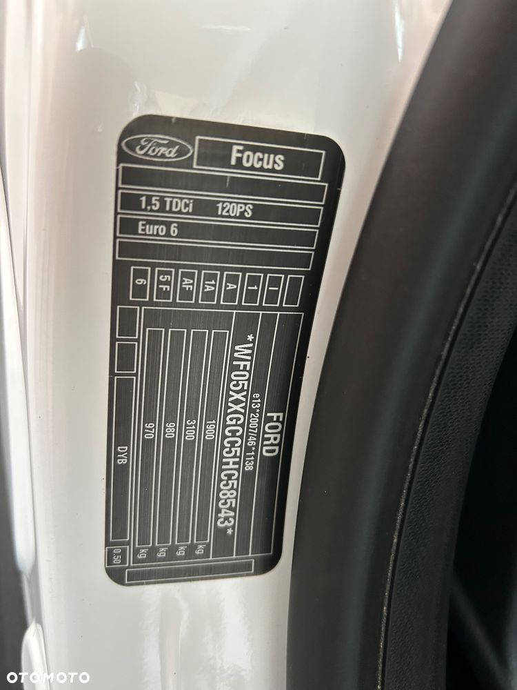 Ford Focus 1.5 TDCi Titanium - 32
