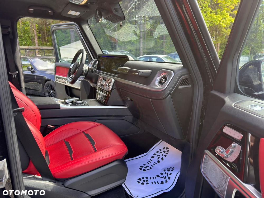 Mercedes-Benz Klasa G AMG 63 AMG Speedshift 9G-TRONIC AMG Grand Edition - 36