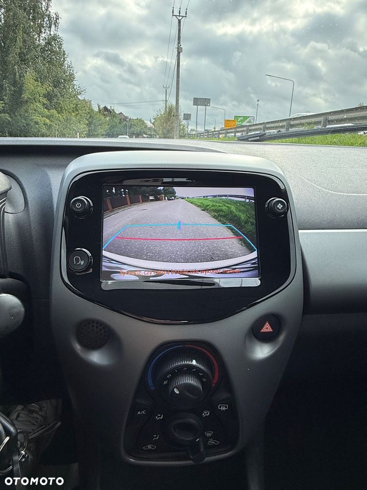 Toyota Aygo x-play - 39