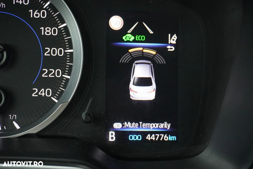 Toyota Corolla 1.8 HSD Eco - 23