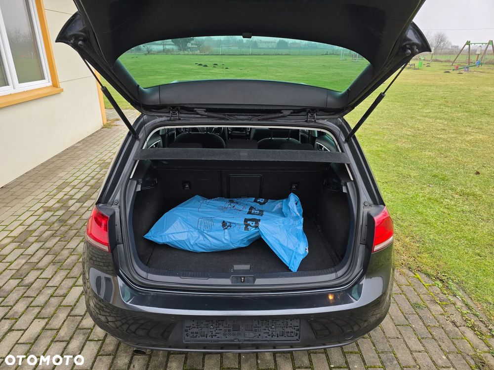 Volkswagen Golf 1.6 TDI SCR Comfortline - 8