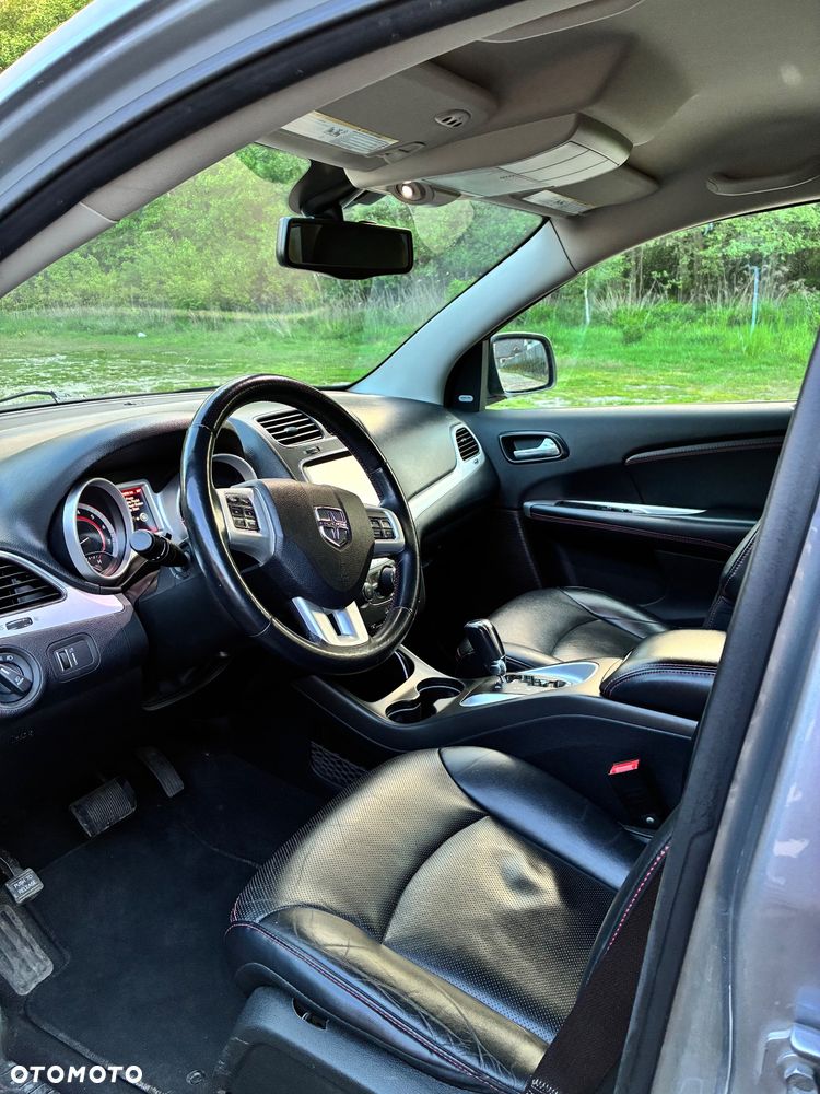 Dodge Journey - 9