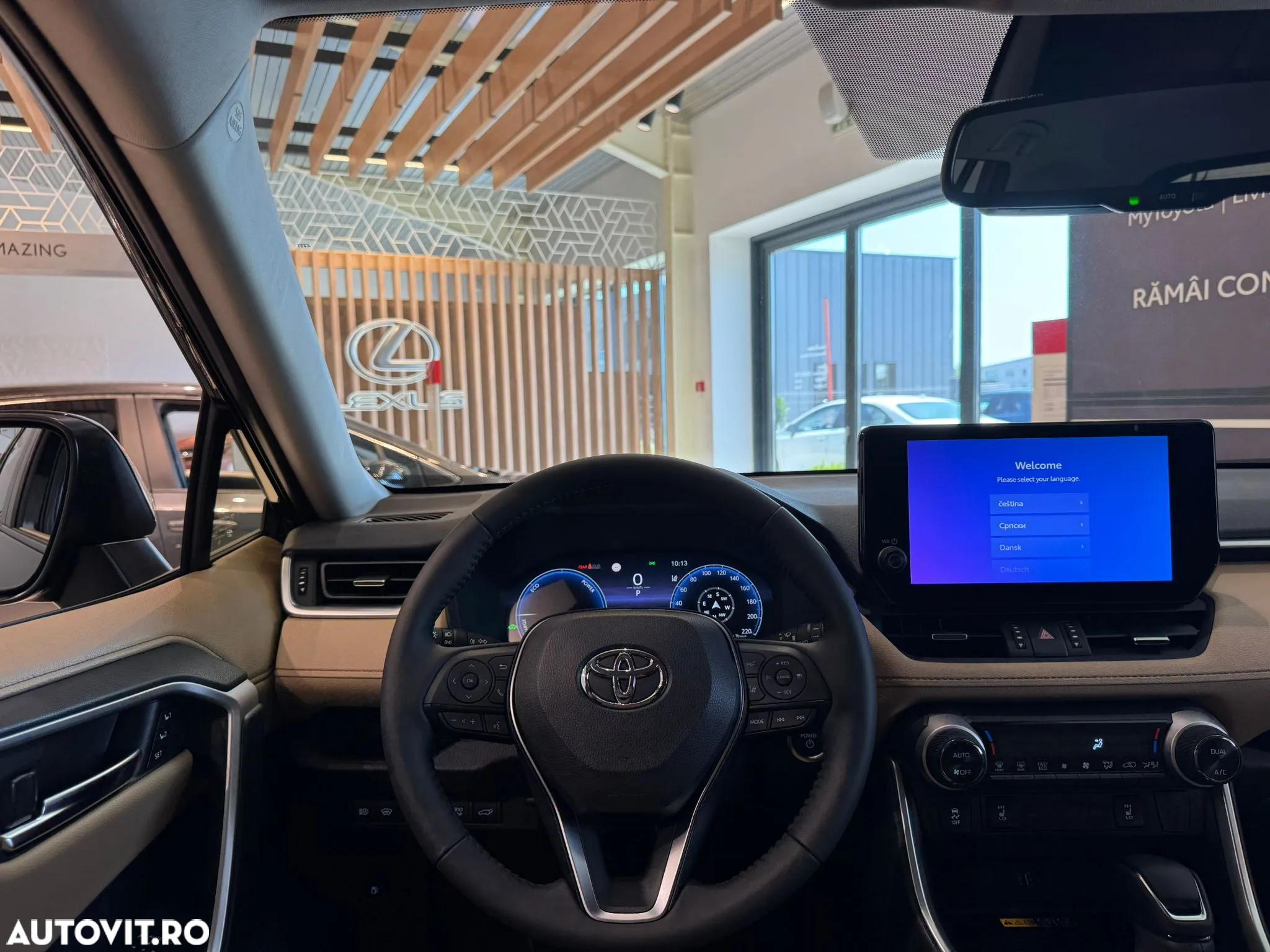 Toyota RAV4 2.5 Hybrid VVT-iE 4x4 Luxury - 28