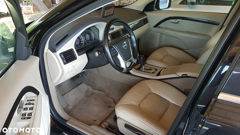Volvo XC 70 - 7
