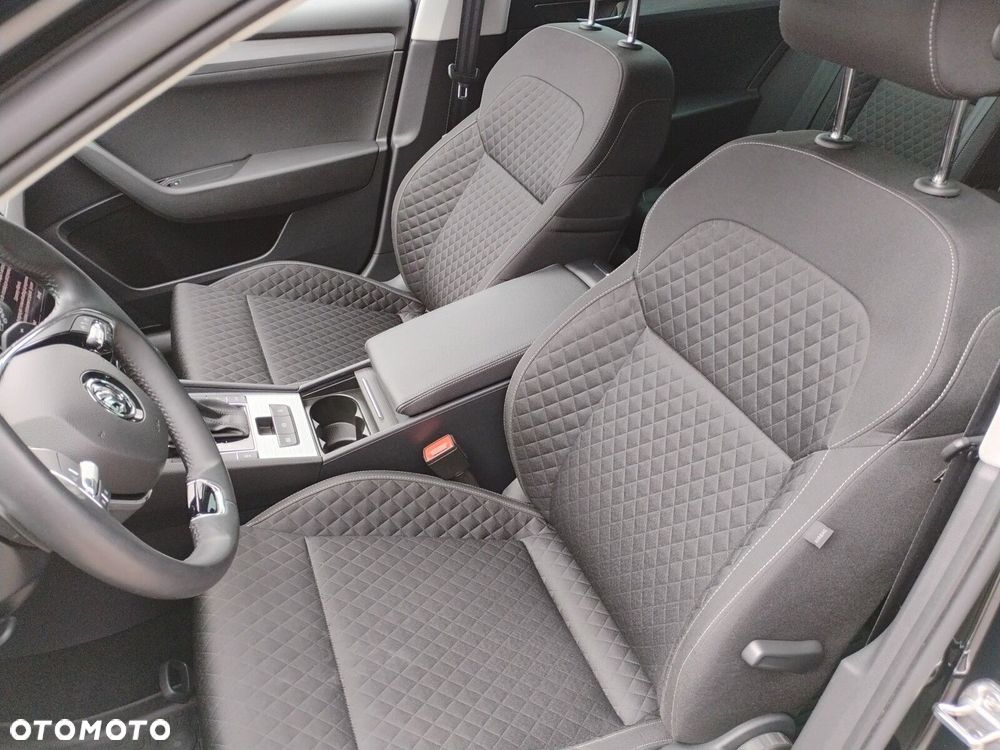 Skoda Superb 1.5 TSI Ambition DSG - 11